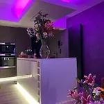 Luxueus Nieuw Zonnig Hoekappartement Seaview Heldenplein - Ruime Garagebox - 2 Fietsen Knokke-Heist