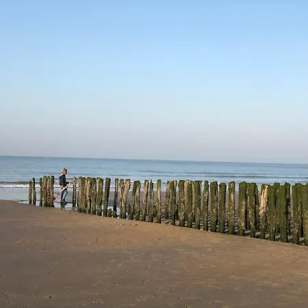 Luxueus Nieuw Zonnig Hoekappartement Seaview Heldenplein - Ruime Garagebox - 2 Fietsen Knokke-Heist