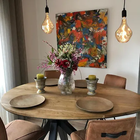 Luxueus Nieuw Zonnig Hoekappartement Seaview Heldenplein - Ruime Garagebox - 2 Fietsen Apartment