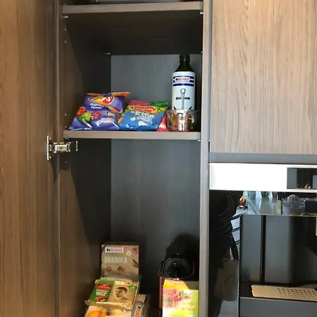 Apartment Luxueus Nieuw Zonnig Hoekappartement Seaview Heldenplein - Ruime Garagebox - 2 Fietsen Knokke-Heist