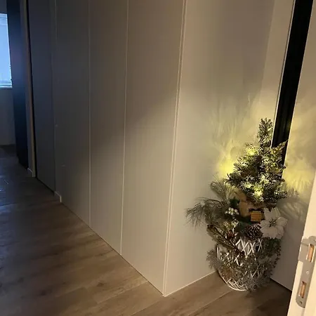 Appartement Luxueus Nieuw Zonnig Hoekappartement Seaview Heldenplein - Ruime Garagebox - 2 Fietsen