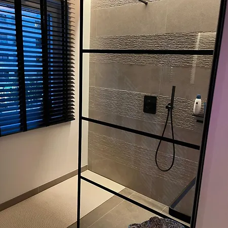 Luxueus Nieuw Zonnig Hoekappartement Seaview Heldenplein - Ruime Garagebox - 2 Fietsen *