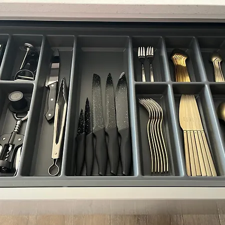 Luxueus Nieuw Zonnig Hoekappartement Seaview Heldenplein - Ruime Garagebox - 2 Fietsen * קנוקה-הייסט